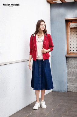 蕾絲裝飾小V領短袖棉質上衣-