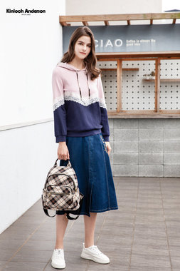 撞色蕾絲長袖連帽上衣-